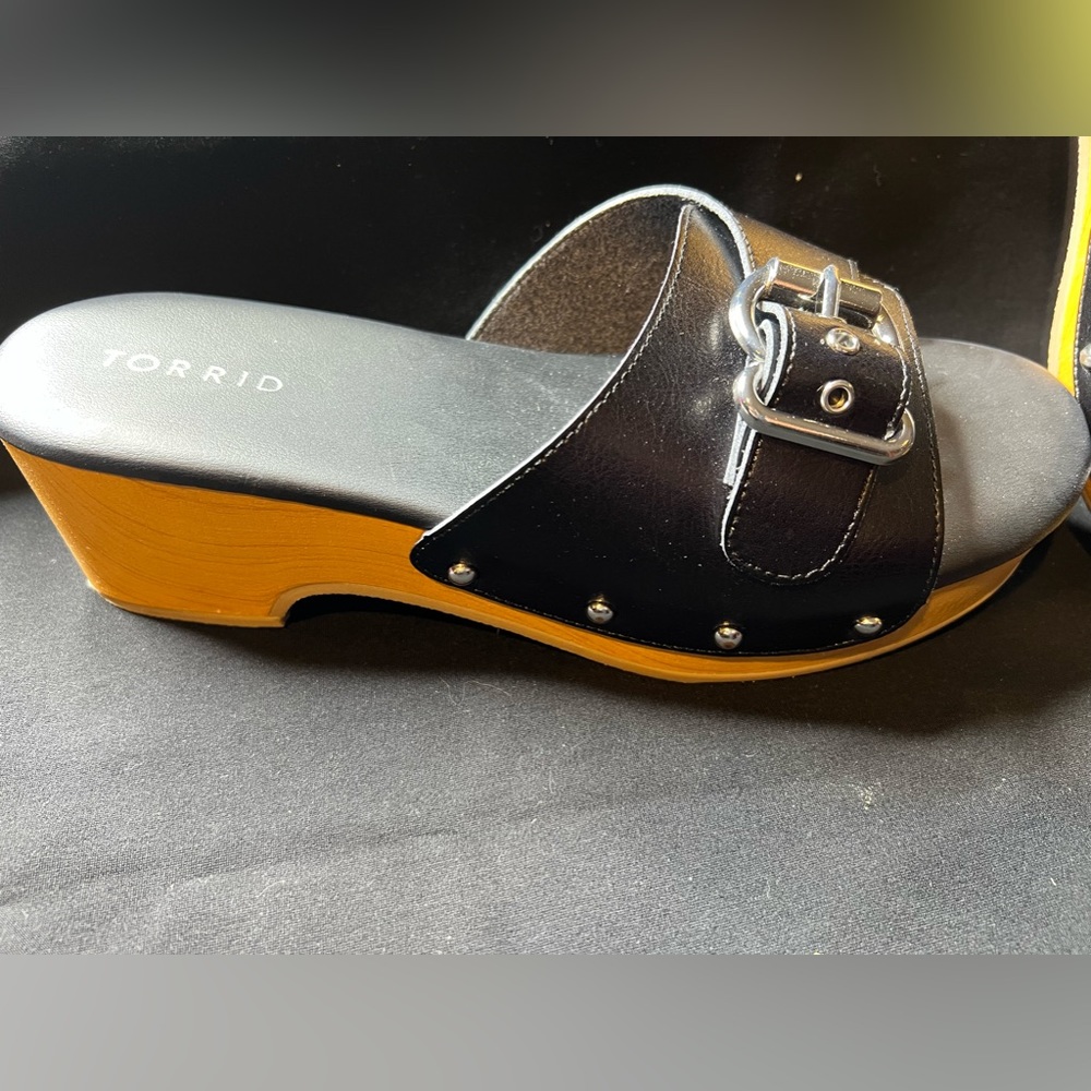 Black Classic Clog